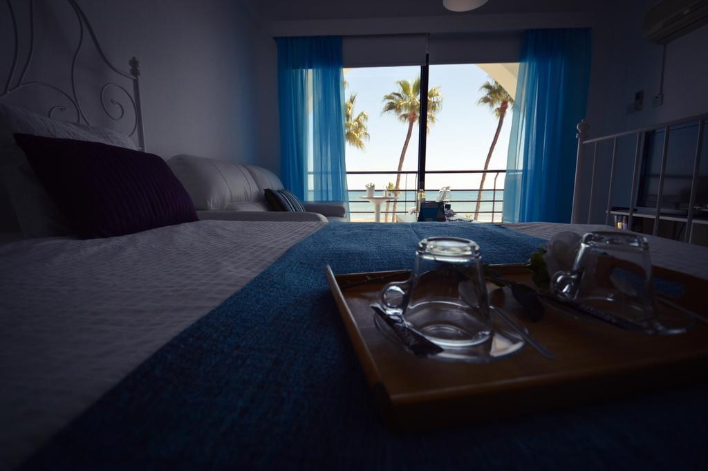 Krasas Beach Apartment Rentals لارنكا الغرفة الصورة